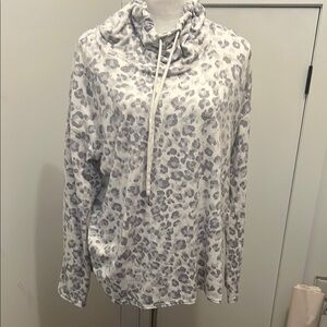 Calvin Klein White Graphic Sweatshirt Relaxed Fit